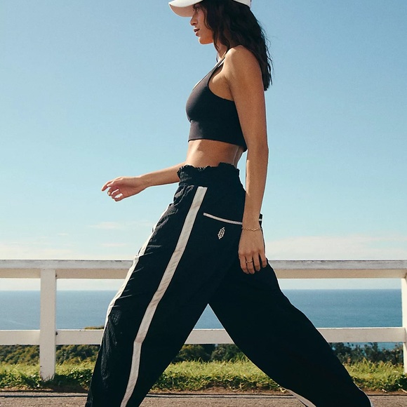 NWT Free People Movement - Champ is Here pants | Black & White Combo Medium - Picture 2 of 12